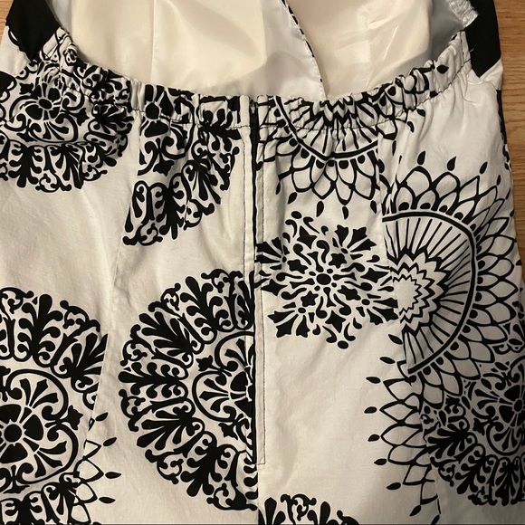 Women’s Majora Halter Tie Up Prom Dress - Picture 4 of 6